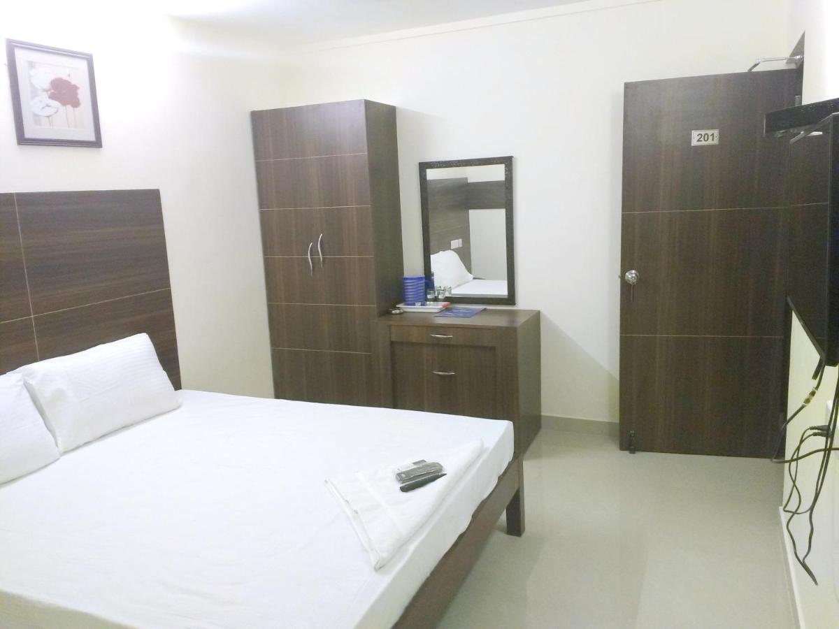 Hotel Amrita Mogappair Chennai Exterior foto